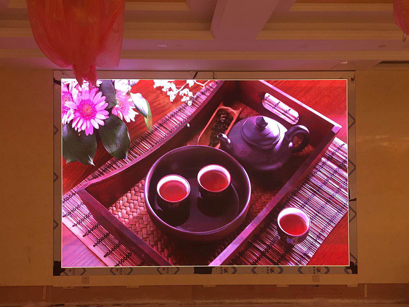 廣告?zhèn)髅桨咐? /></a>
                                            </td>
                                        </tr>
                                        <tr>
                                            <td align=